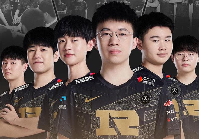 很多少年球 很多少年球